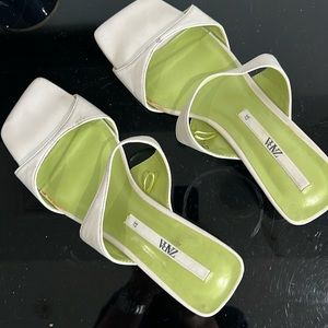 Great sandals perfect summer shoe day or night comfortable and stylish